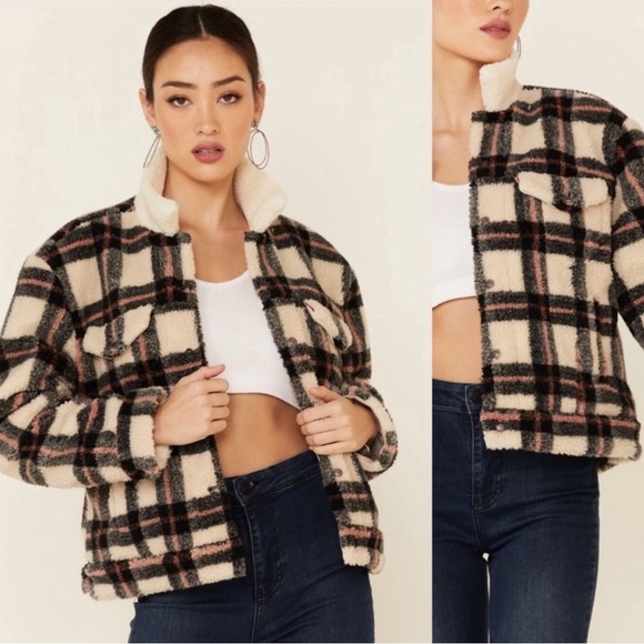 Levi's Jackets & Blazers - Levi's Plaid Ex-Boyfriend Trucker Jacket, SMALL NWT